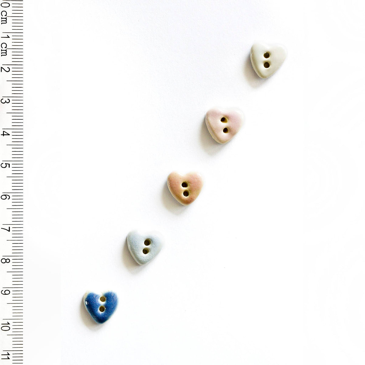 L554 Pastel Heart Buttons