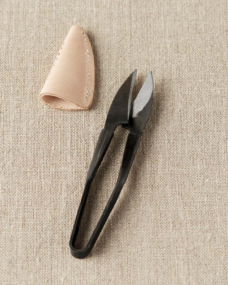 CocoKnits Yarn Snip with Leather Cover